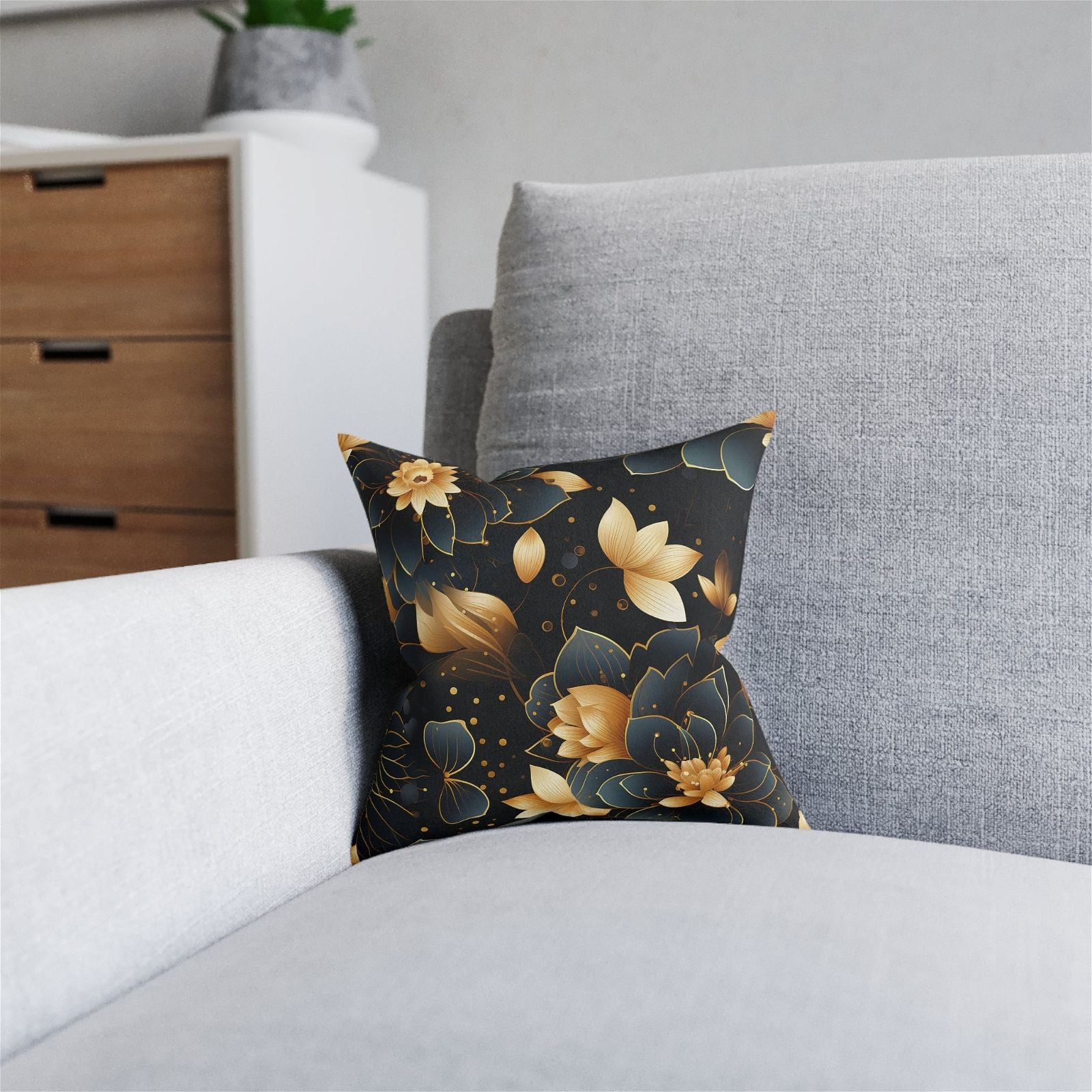 Mandala Harmony Square Pillow Design - ExclusiveCreativeDesigns