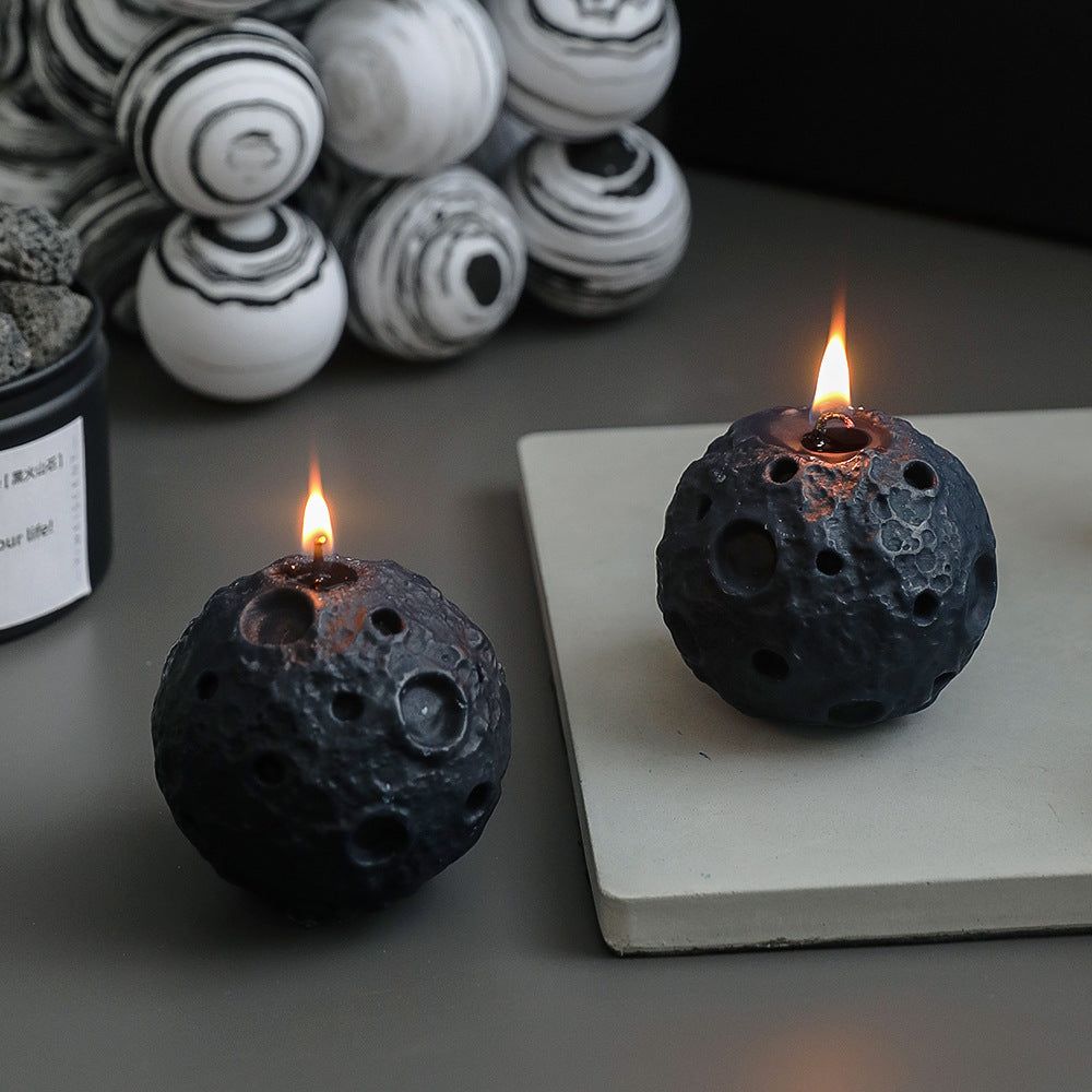 Moon Shape Scented Candles - ExclusiveCreativeDesigns